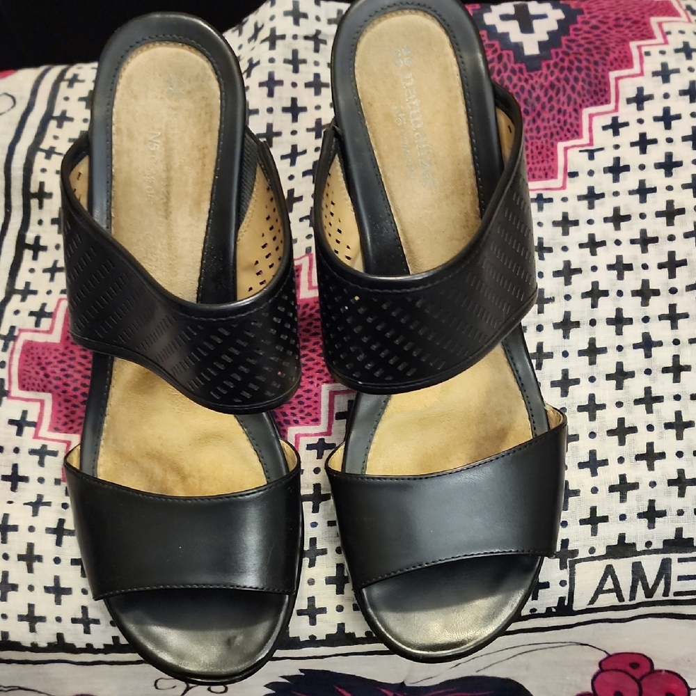 Black Women's Sandals